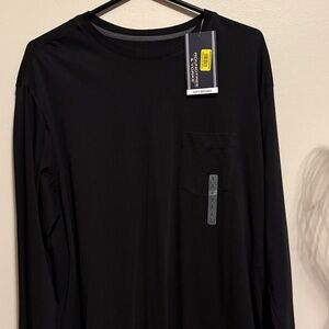 Roundtree & Yorke Black Long Sleeve Tee